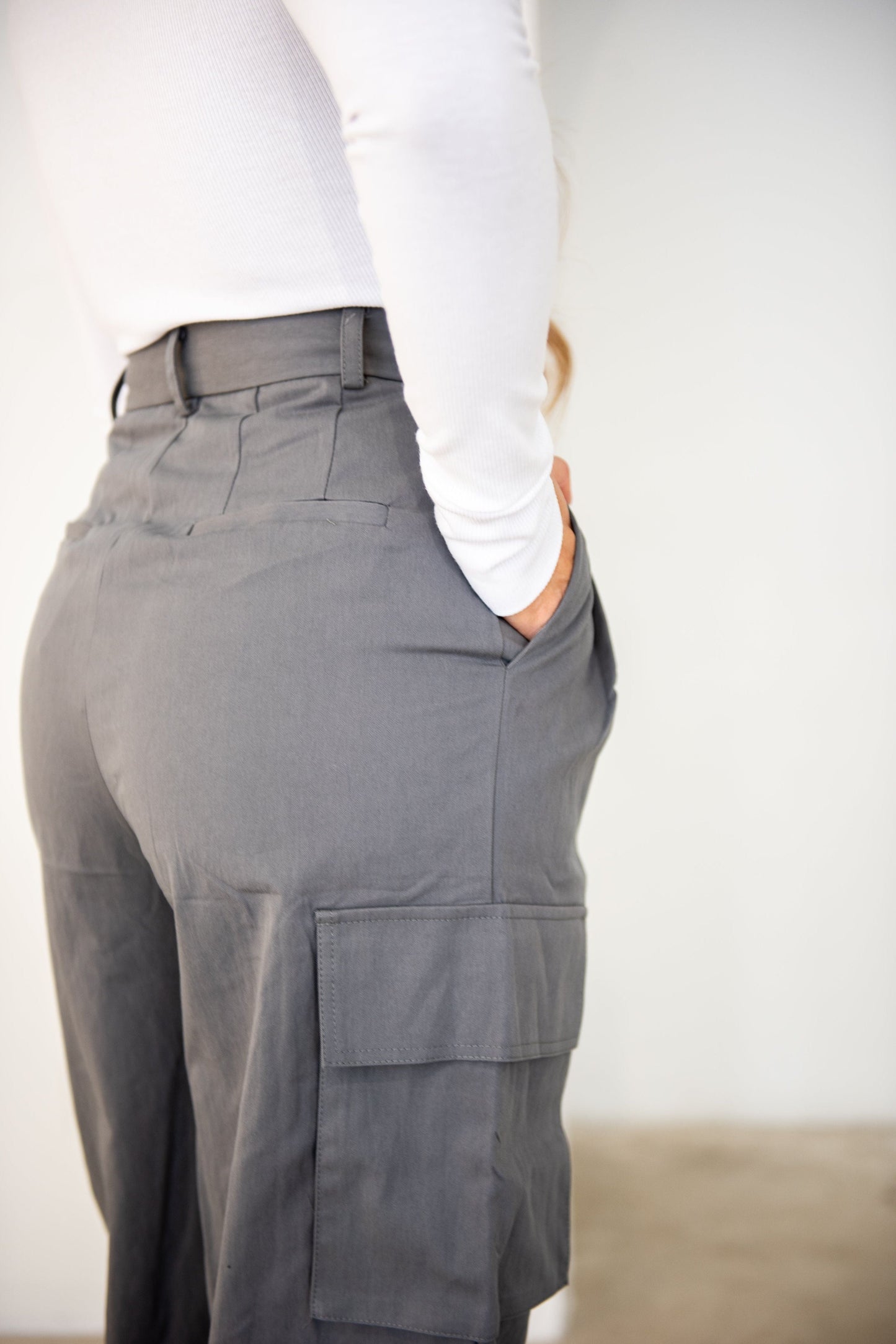 Luxe Cargo Pants - Grey